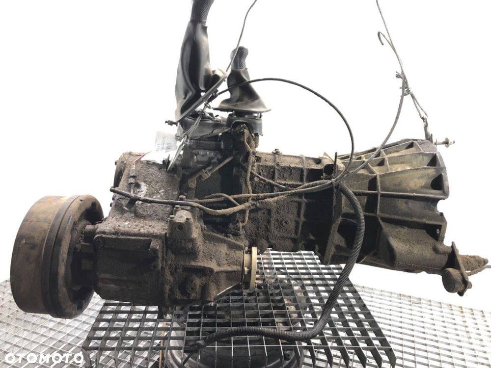 SKRZYNIA BIEGÓW REDUKTOR - 4304.00 PLN - LAND ROVER DISCOVERY I (LJ) 1989 - 1998 2.5 TDI 4x4 83 kW - 14