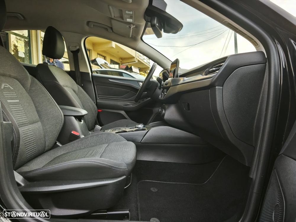 Ford Focus 1.5 EcoBlue S&S Aut. ACTIVE - 22
