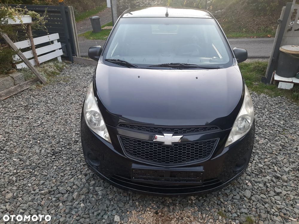 Chevrolet Spark 2011 photo 2