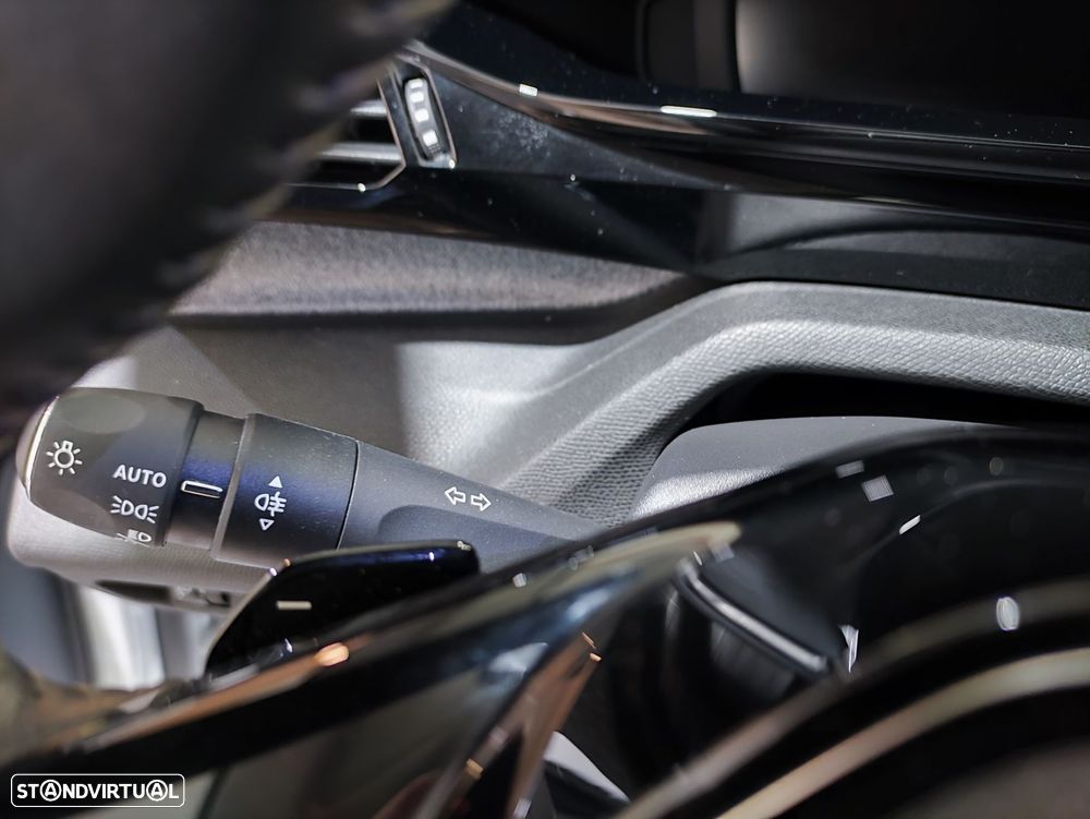 Peugeot 308 1.5 BlueHDi Allure EAT8 - 13