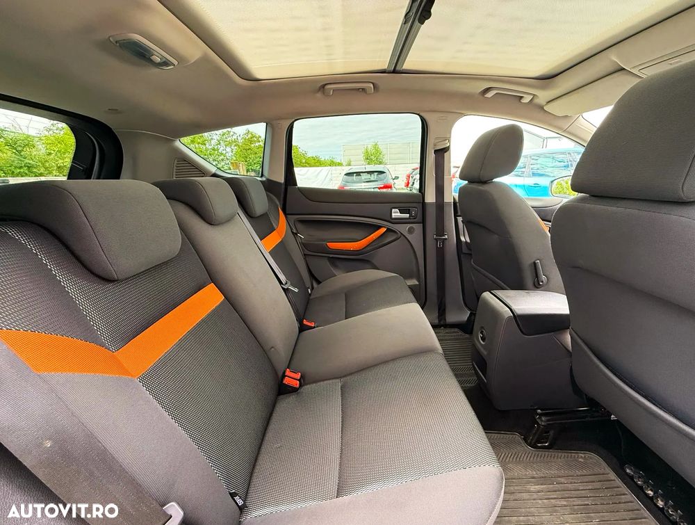Ford Kuga 2.0 TDCi 4x4 Trend - 21