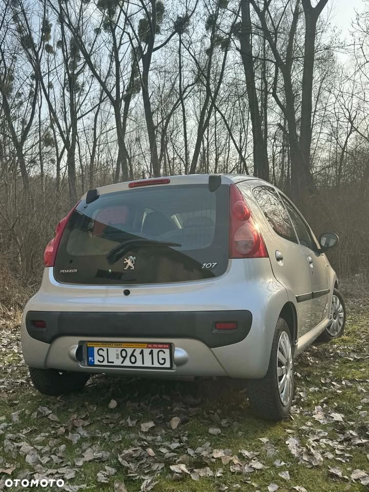 Peugeot 107 - 4