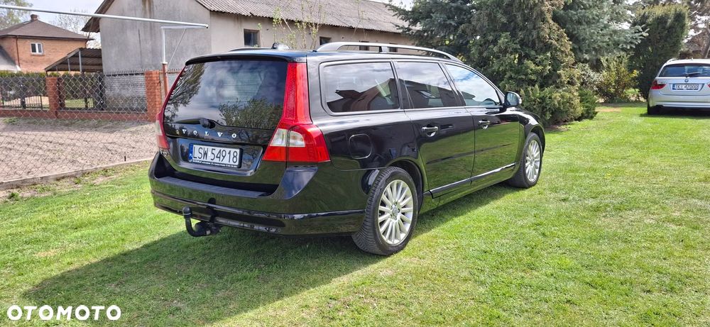 Volvo V70 D5 DPF Summum - 4