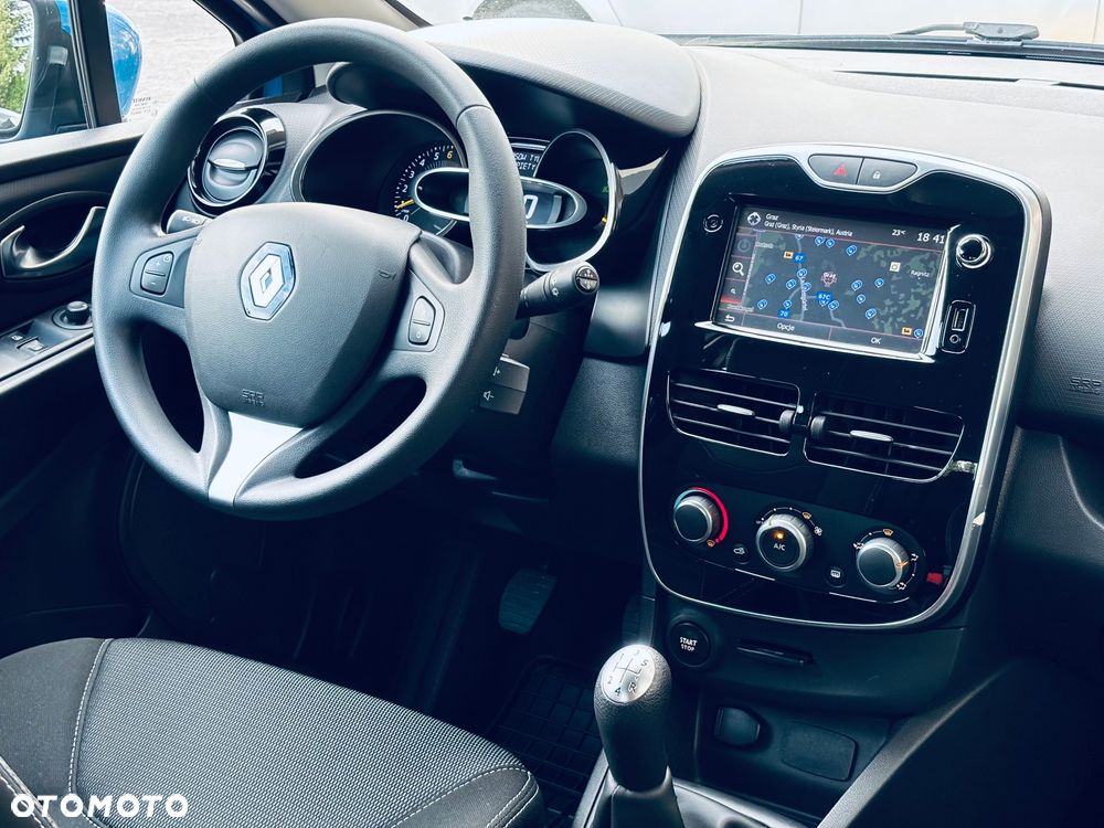 Renault Clio - 20