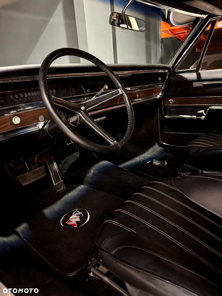 Buick Electra - 12