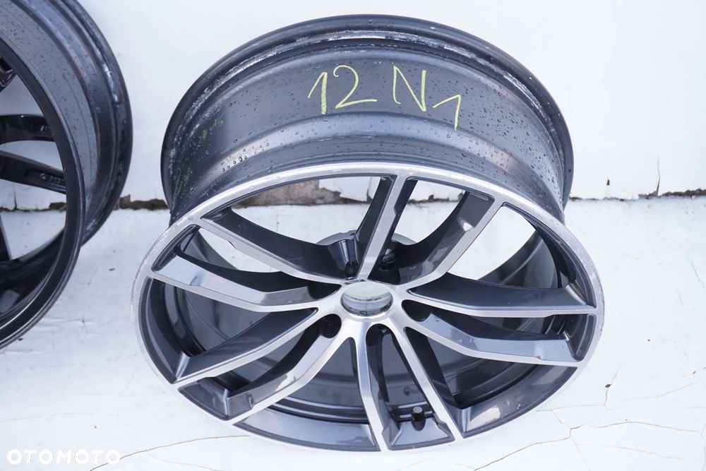 BMW 5x112 18 8J et30 8093915 - 2