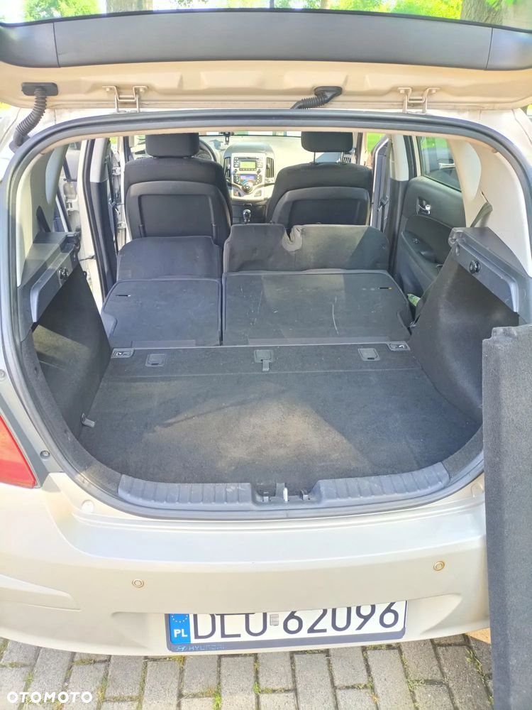 Hyundai i30 1.6 Classic - 10