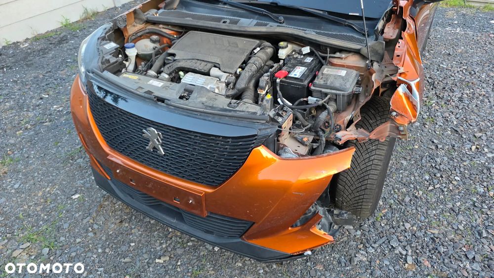 Peugeot 2008 PureTech 130 EAT8 Active Pack - 22