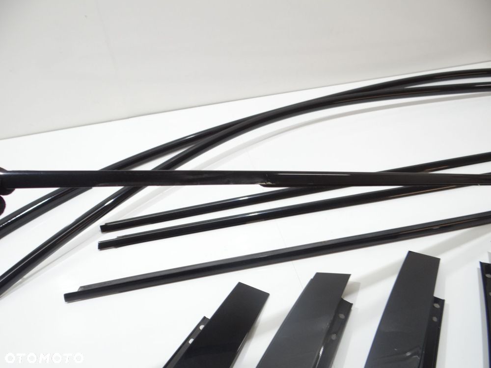 LISTWY SHADOW LINE BMW E90 LCI - 4