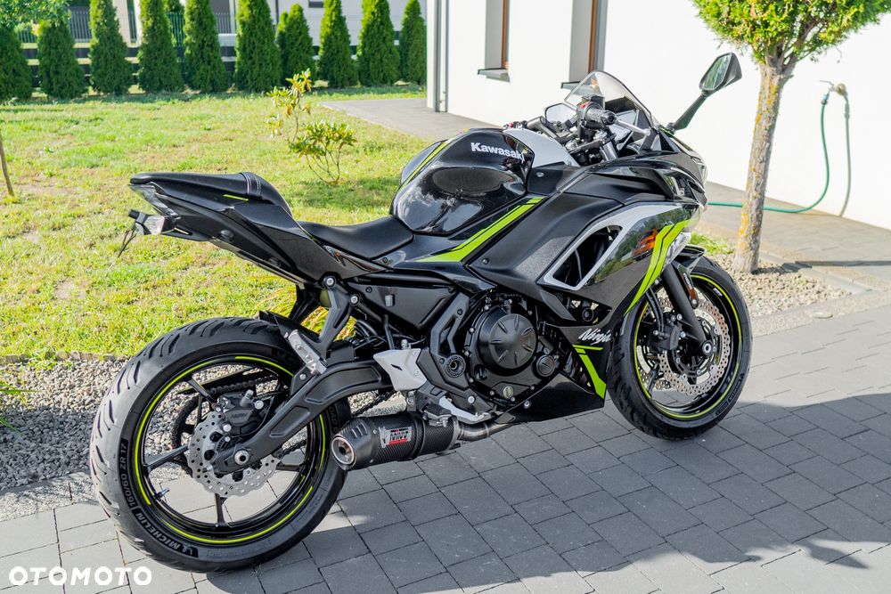 Kawasaki Ninja - 3