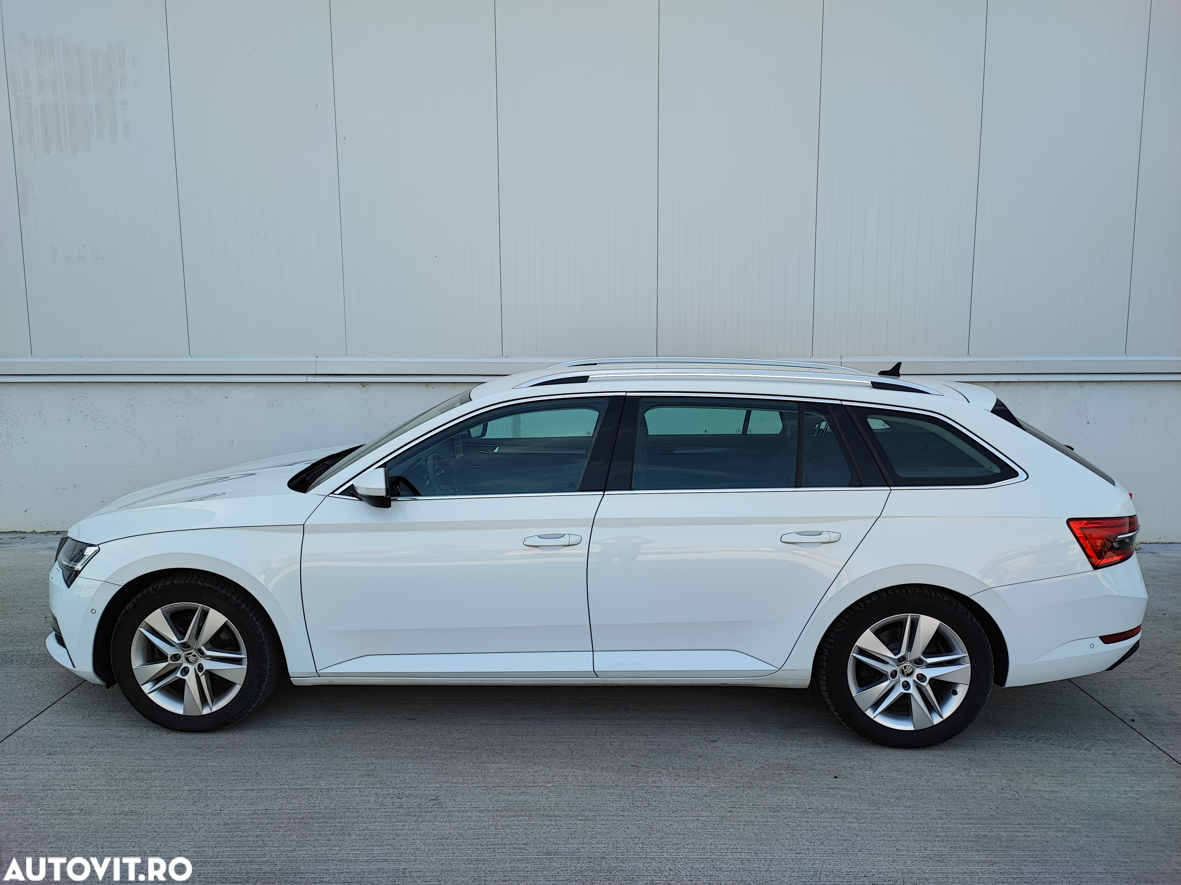 Skoda Superb Combi 1.4 TSI PHEV Style - 2
