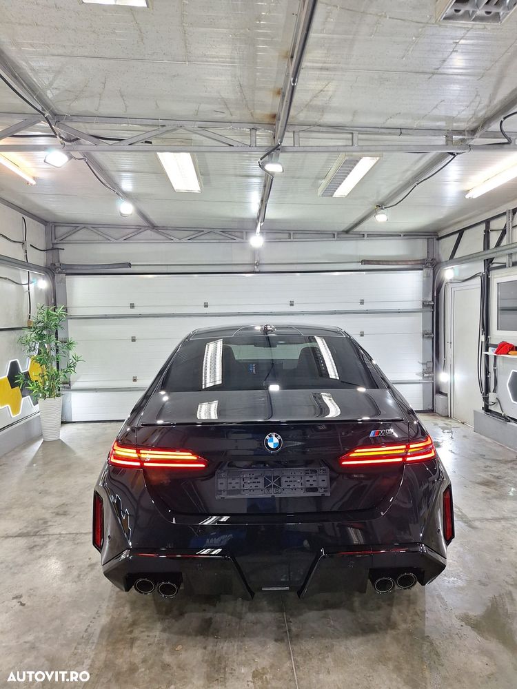 BMW M5 xDrive AT PHEV - 4