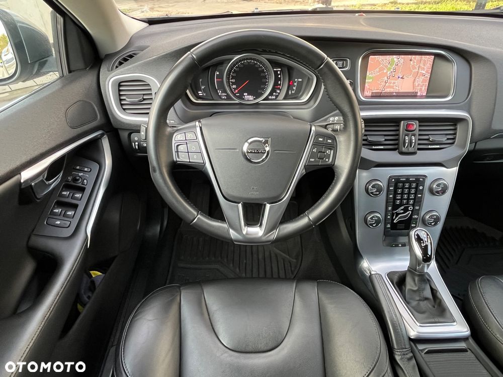 Volvo V40 T3 Drive-E Inscription - 10