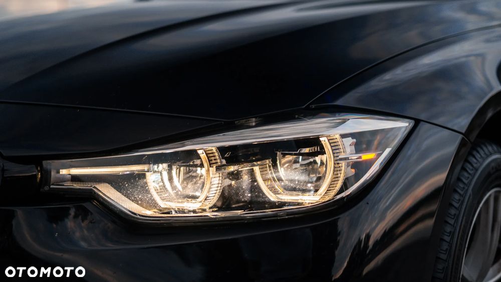 BMW Seria 3 320i GPF xDrive - 10