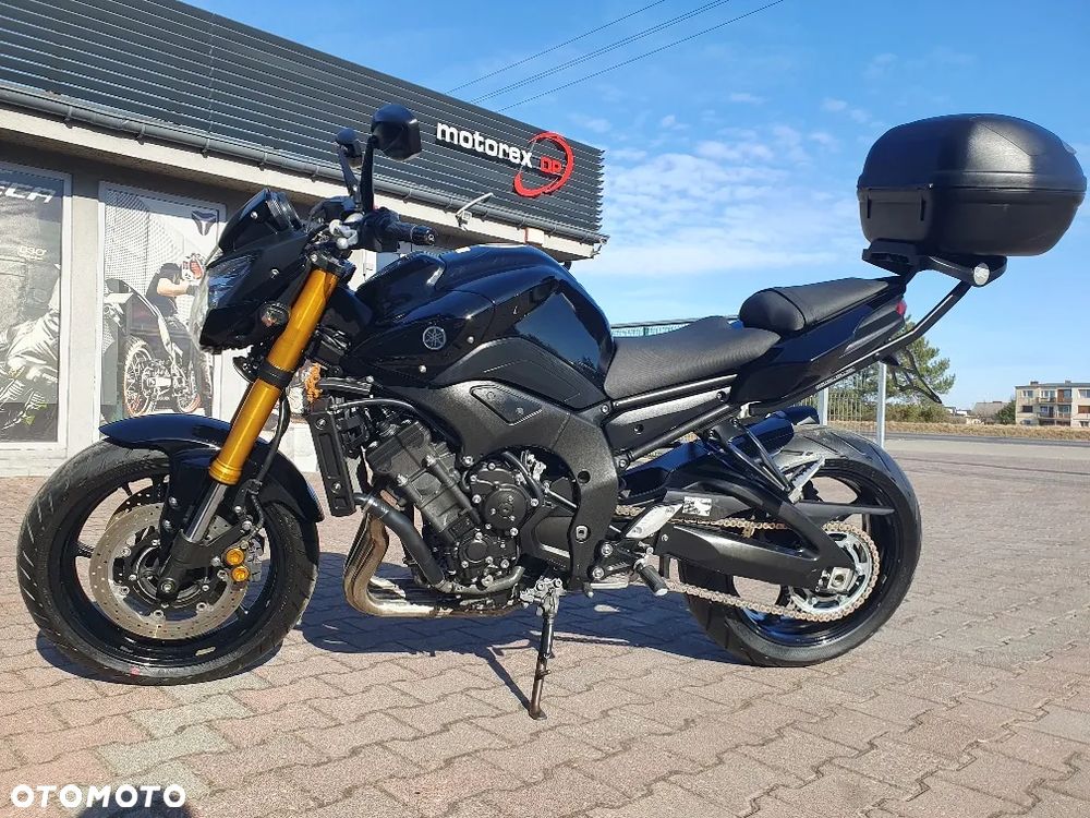 Yamaha FZ8 - 1