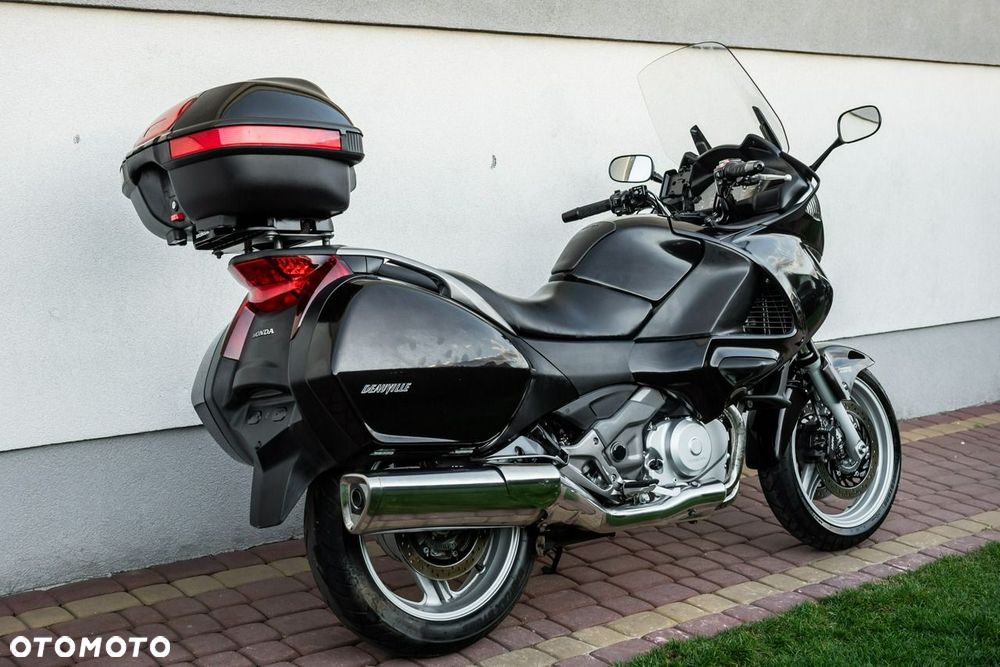 Honda NTV - 3