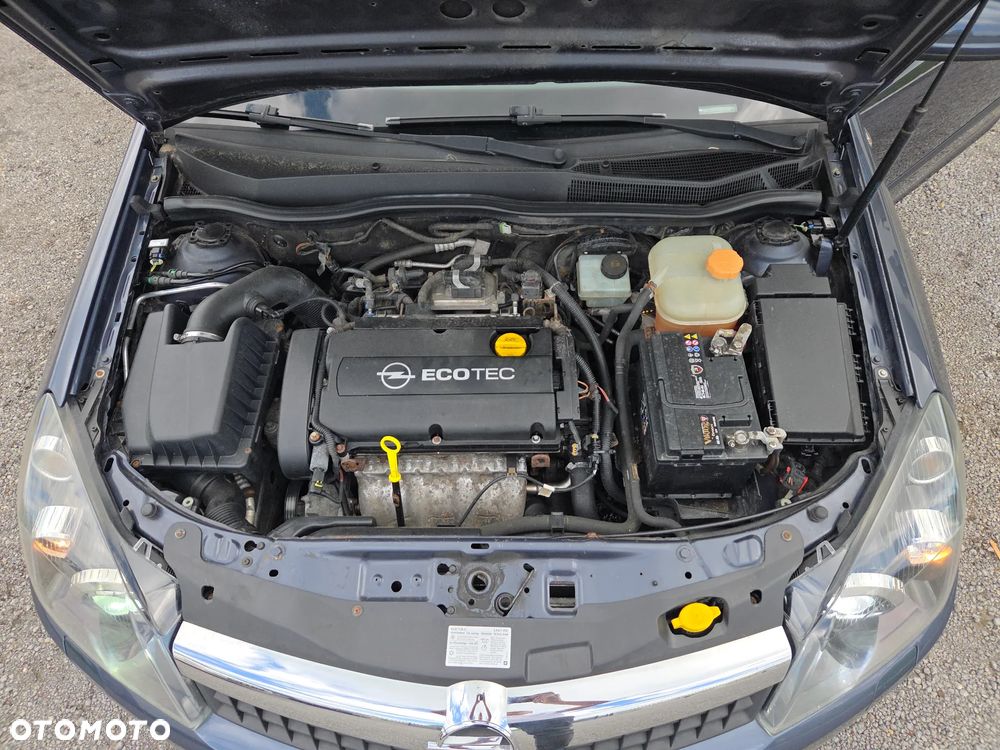 Opel Astra 1.8 Sport - 40
