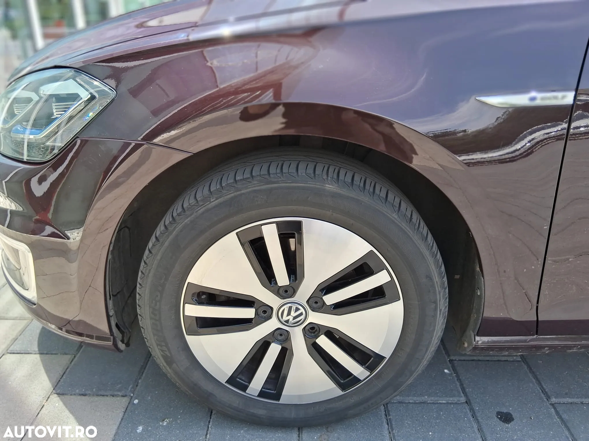 Volkswagen Golf e-Golf - 15