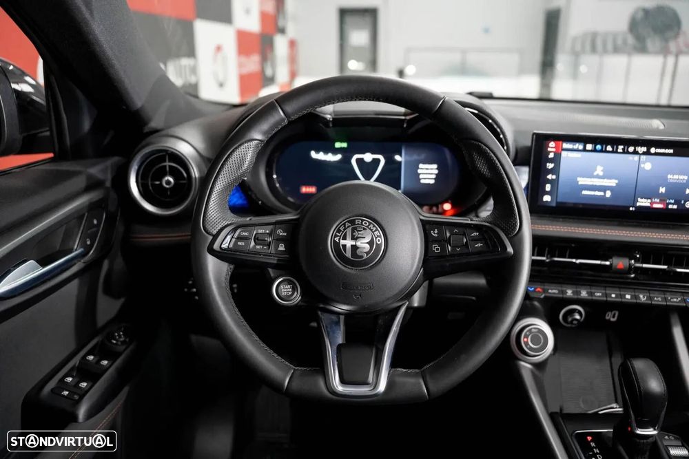 Alfa Romeo Tonale 1.5 Hybrid Sprint - 14
