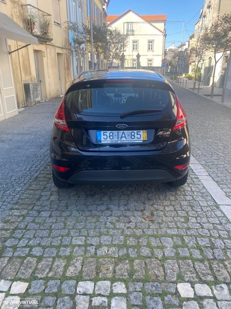 Ford Fiesta 1.25 Titanium - 4