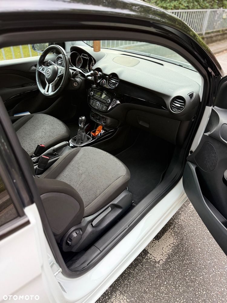 Opel Adam 1.2 - 19