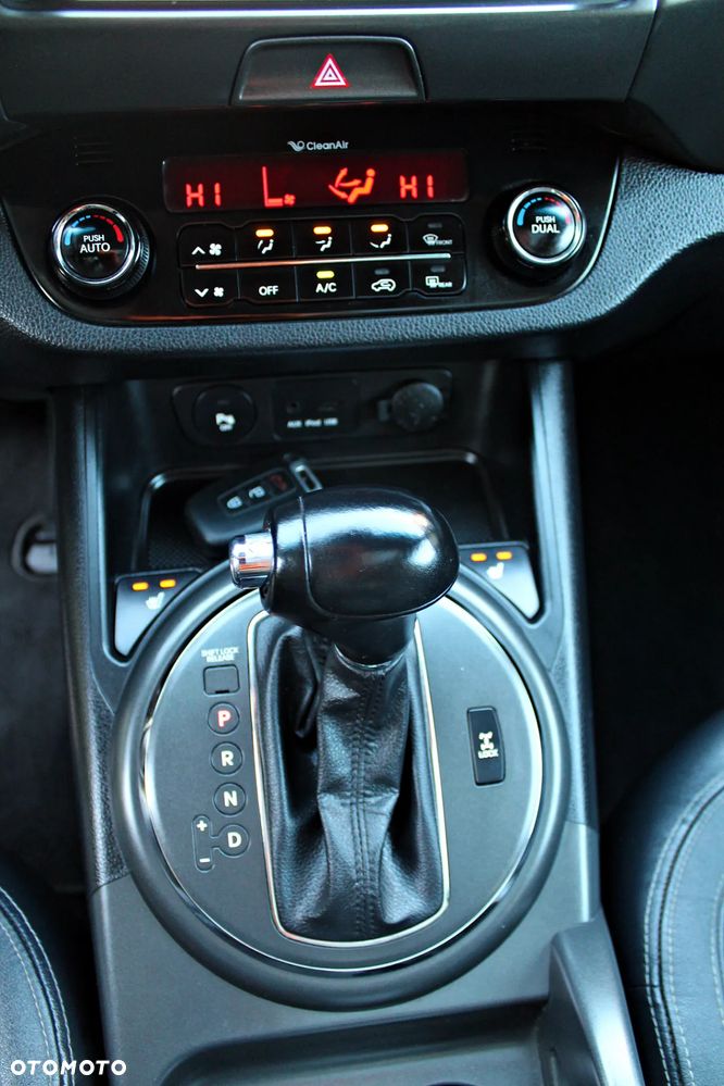 Kia Sportage 2.0 CRDI 184 4WD Automatik Spirit - 20