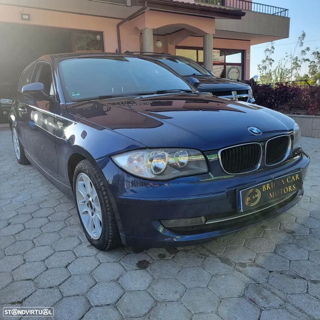 BMW 116 d Sport Line - 2