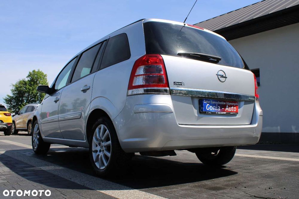 Opel Zafira - 13