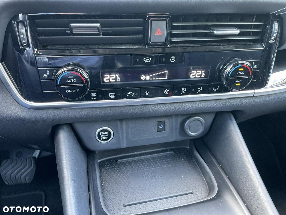Nissan Qashqai - 23