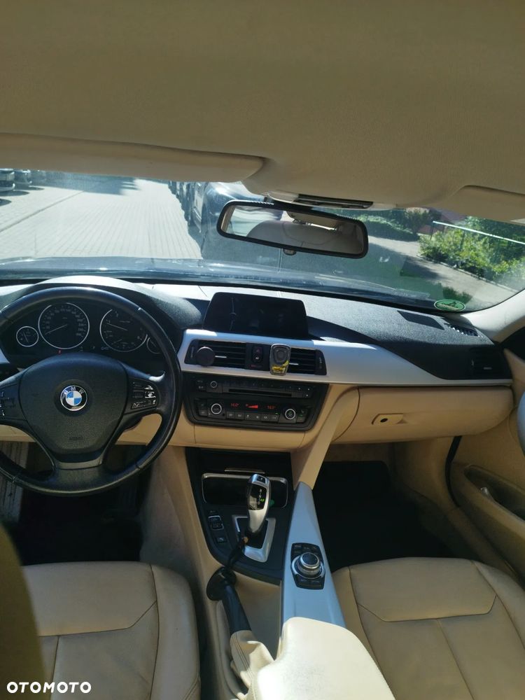BMW Seria 3 - 8