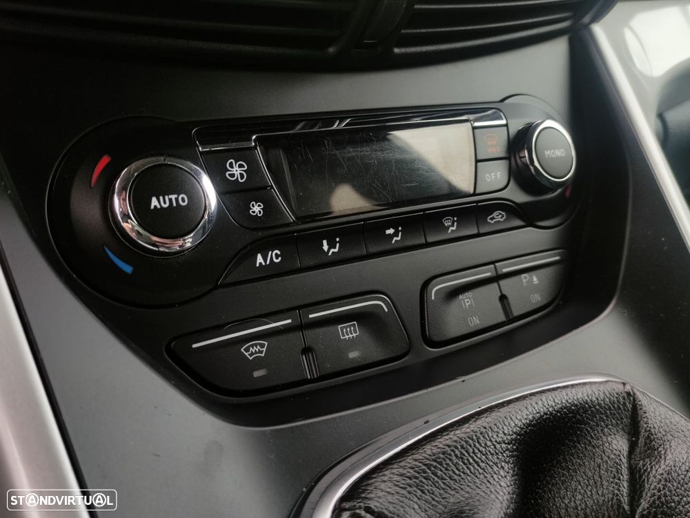 Ford Grand C-Max 1.6 TDCi Titanium - 18