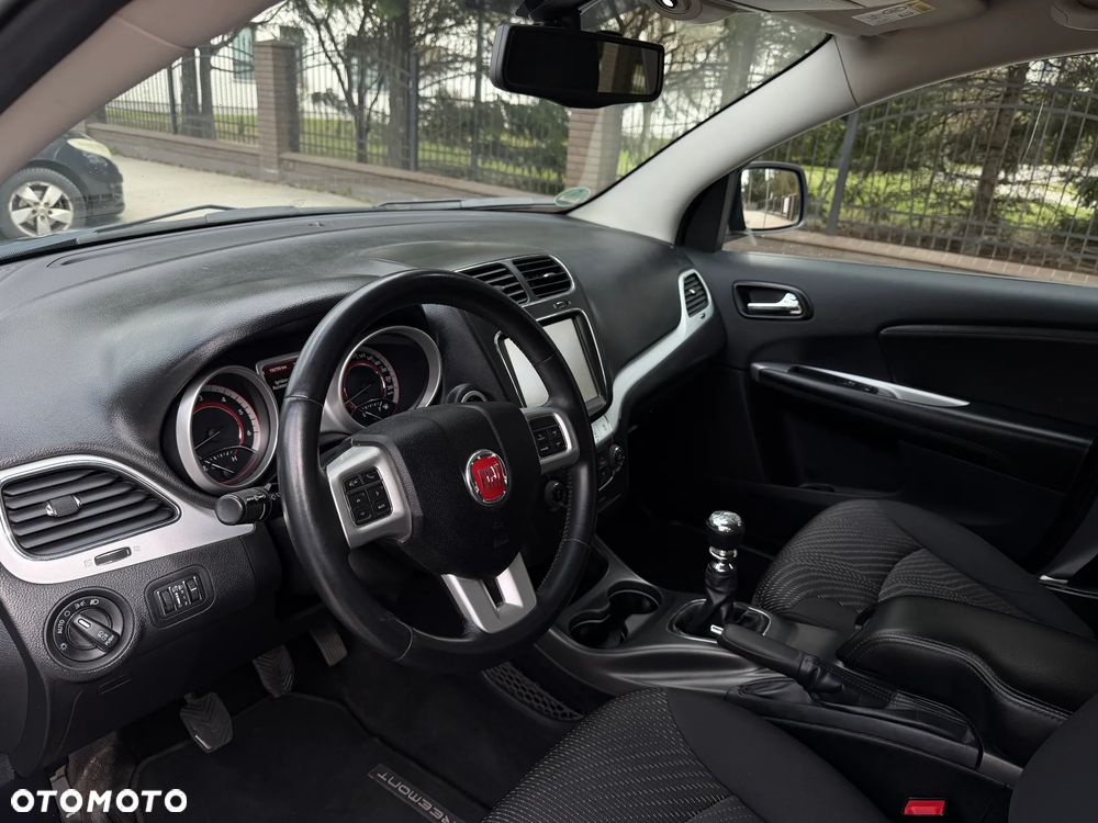 Fiat Freemont 2.0 Multijet Lounge - 9