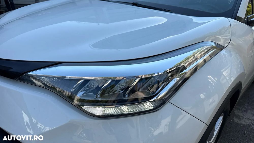 Toyota C-HR 1.8 HSD 122 CP 4x2 CVT Core - 13