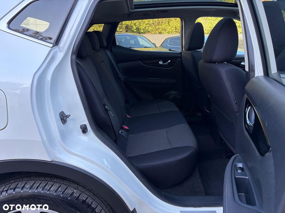 Nissan Qashqai 1.6 DIG-T 360 - 19