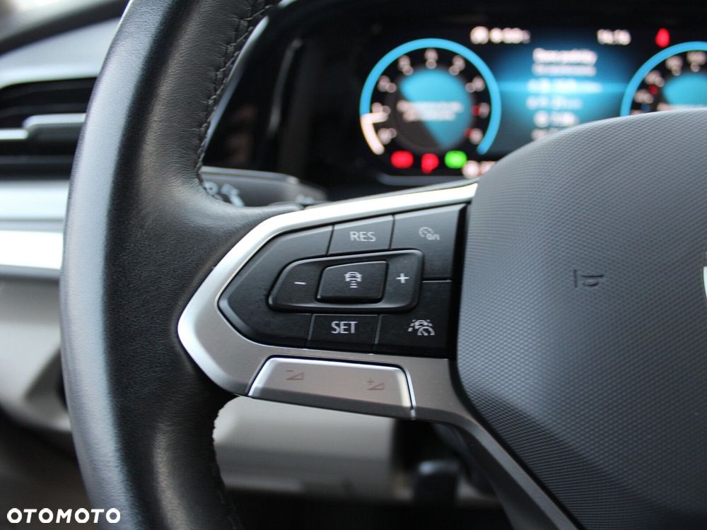 Volkswagen Multivan 2.0 TSI L2 Life DSG - 19