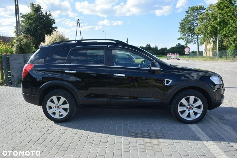 Chevrolet Captiva 2.0 4WD 7 Sitzer Automatik LT Exclusive - 14