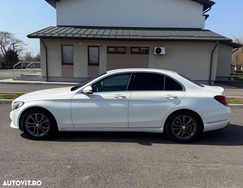Mercedes-Benz C - 3