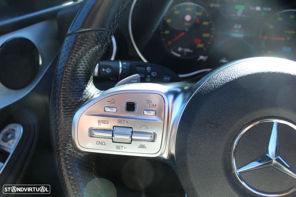 Mercedes-Benz GLC 300 de 4Matic 9G-TRONIC AMG Line - 17