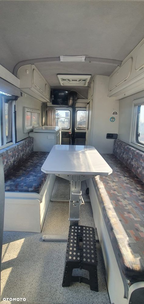 Mercedes-Benz MB100 - 5