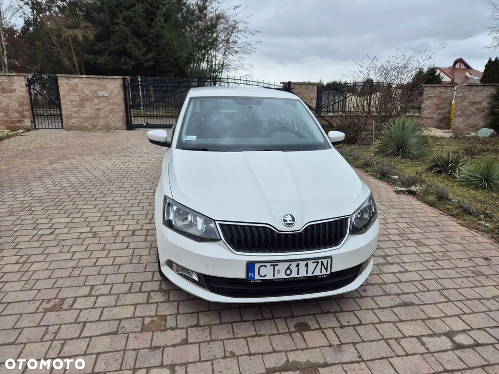 Skoda Fabia 1.2 TSI Active - 3