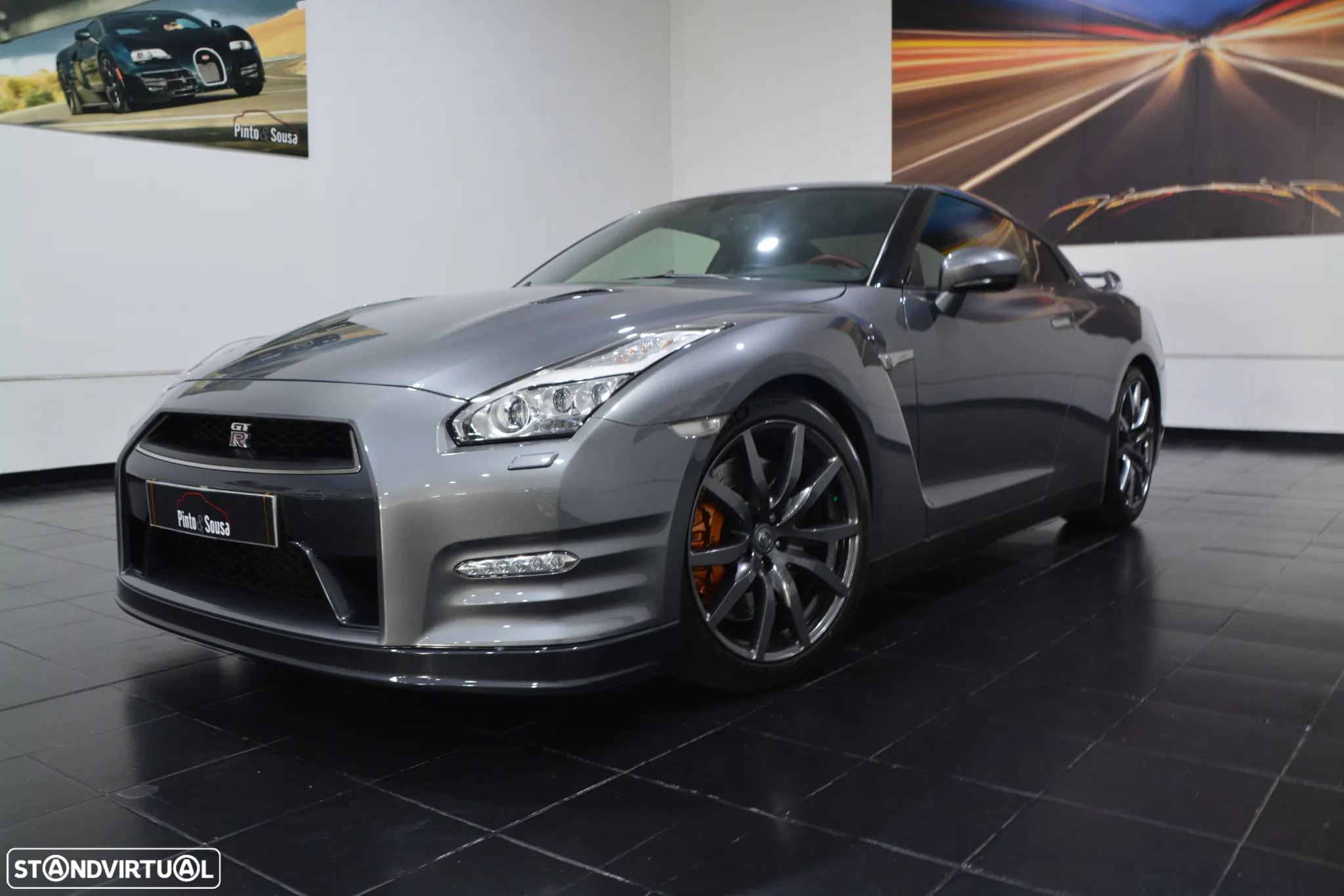 Nissan GT-R 3.8 V6 Black Edition - 15