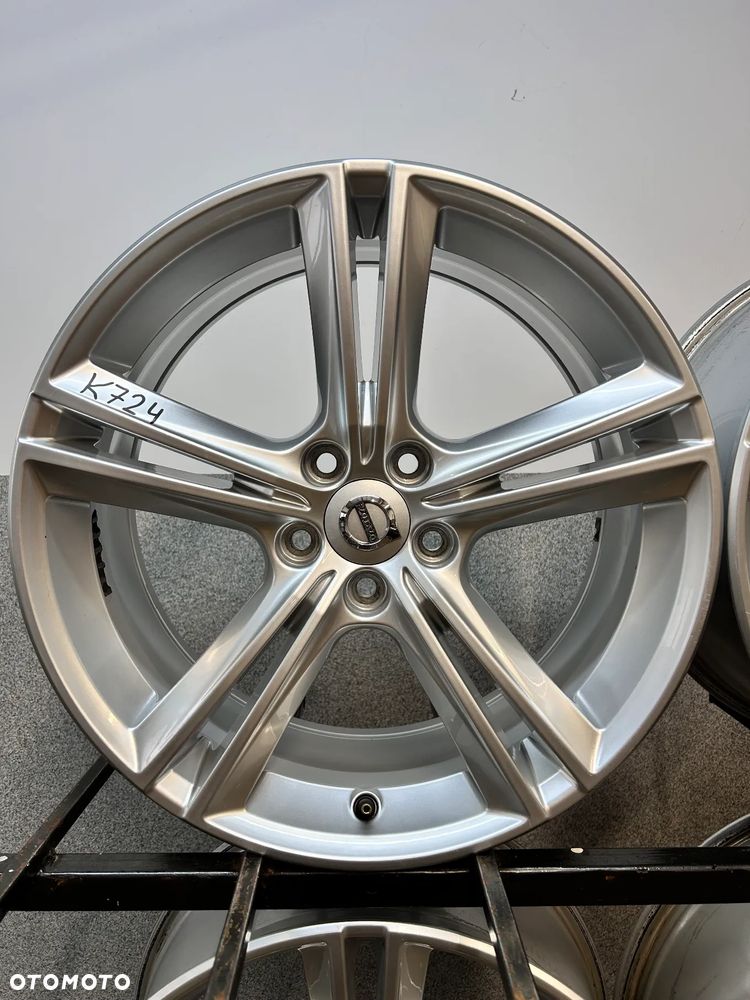 4 FELGI ALU. VOLVO V90, S90, V60, S40, S60  18'' 8J ET42 NR. FABR. 31362839 - 2