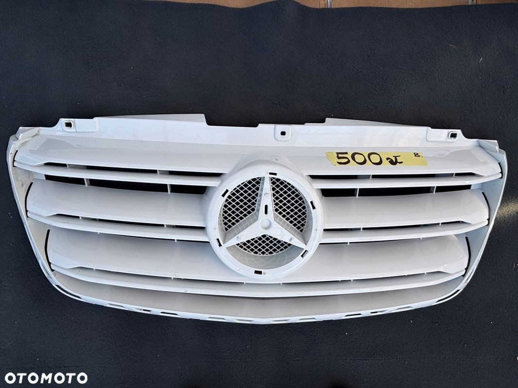 MERCEDES SPRINTER 907 910 16- ATRAPA PLASTIK GRILL Biała lakier Oryginał - 1