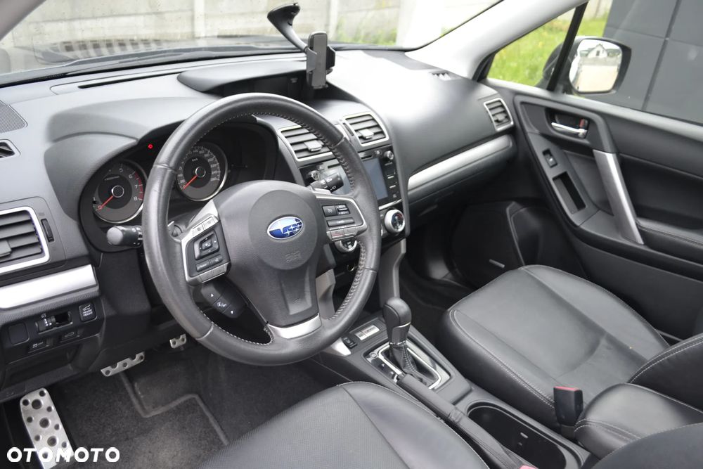 Subaru Forester 2.0 XT Comfort Lineartronic - 23