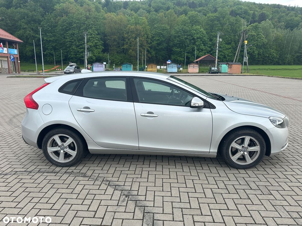 Volvo V40 2014 photo 3