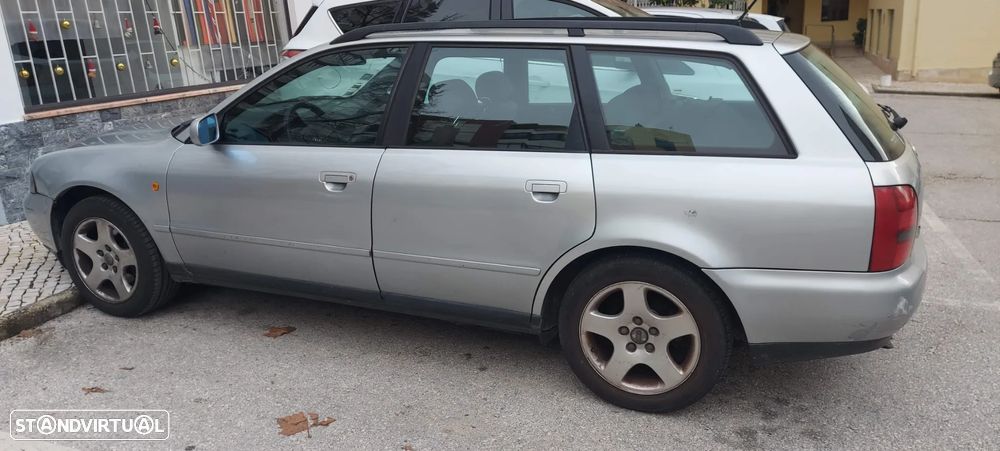 Audi A4 Avant 1.9 TDI Sport EC - 1