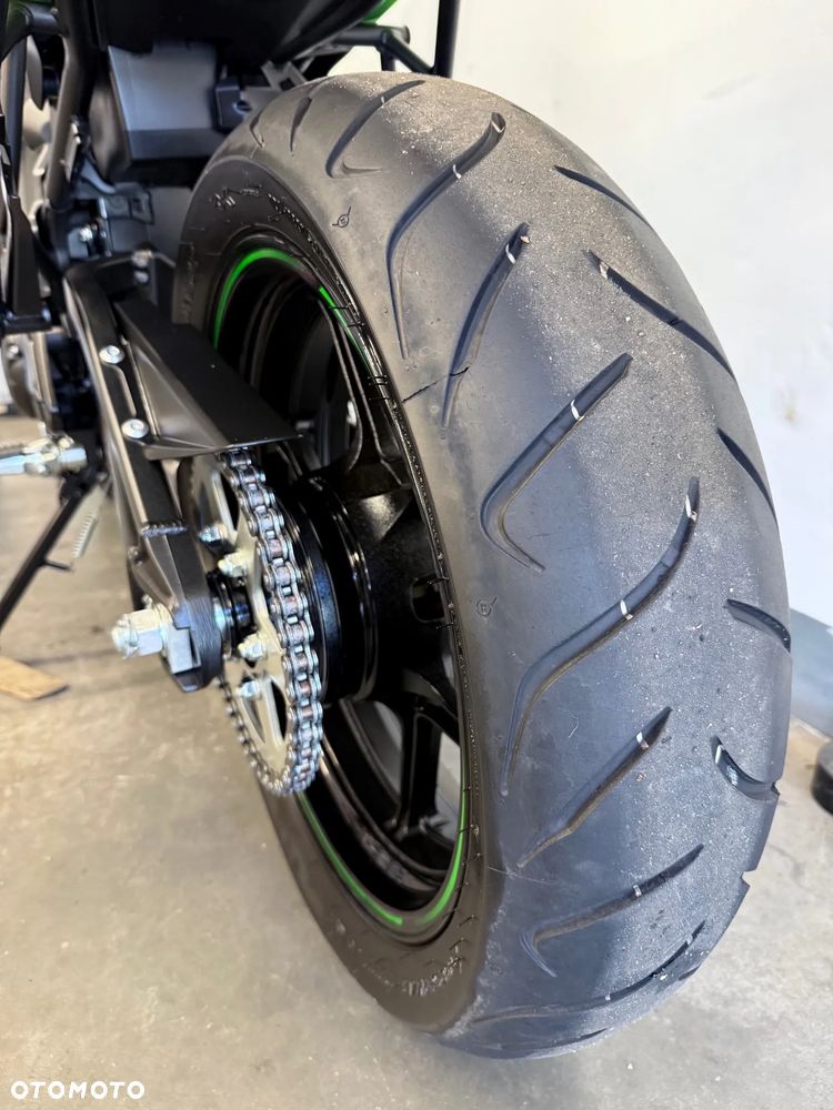 Kawasaki Versys 650 - 23