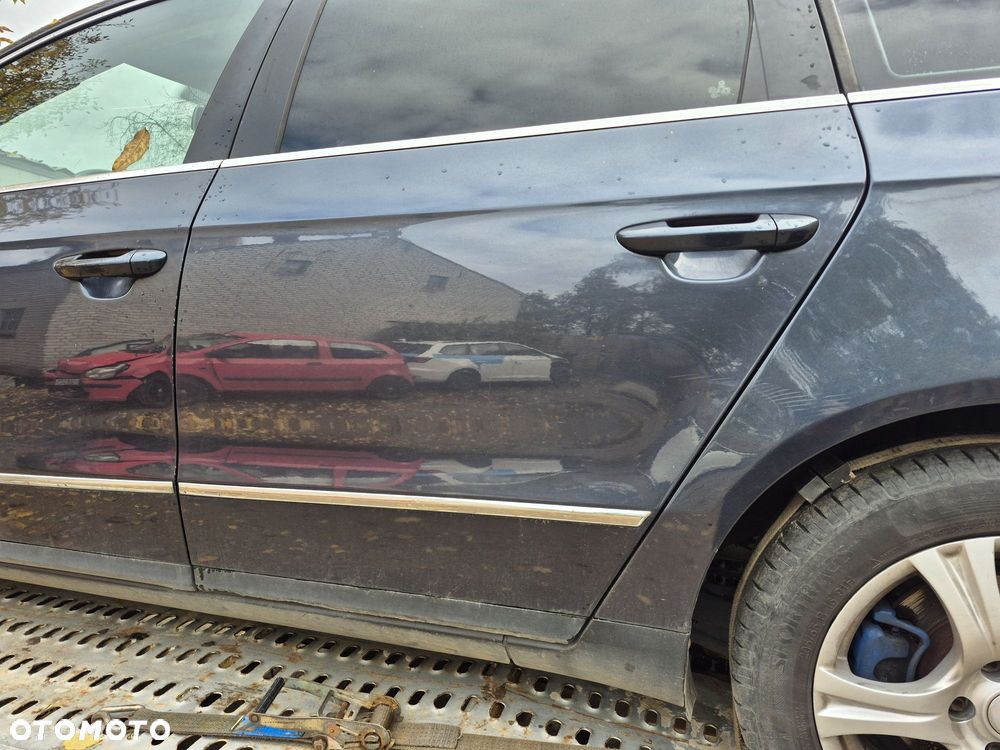 Drzwi prawe lewe przód przednie tył tylne vw passat b6 kombi LC5F - 2