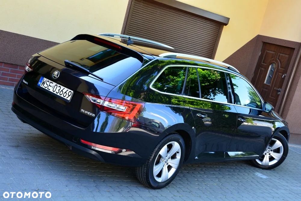 Skoda Superb 2.0 TDI DSG Style - 5