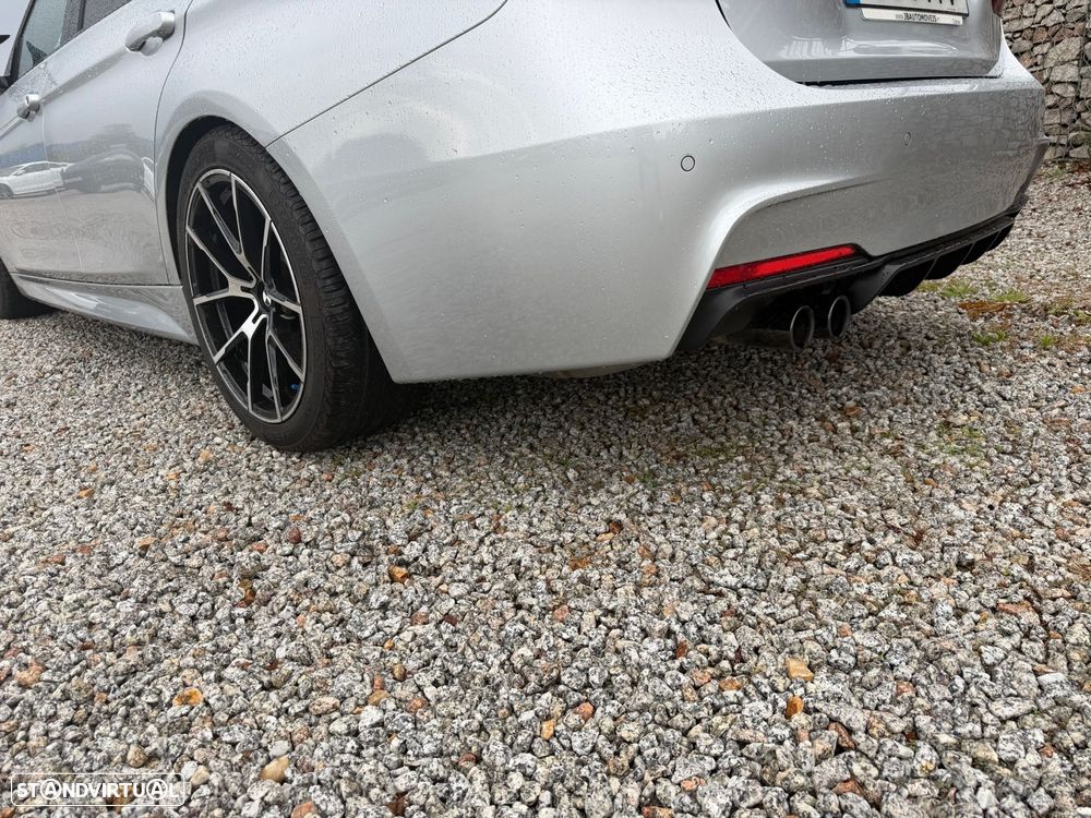 BMW 330 e iPerformance Pack M - 8